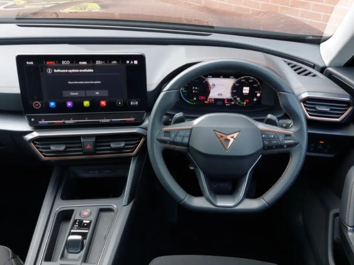 2024-cupra-formentor-14-e-hybrid-v1-big-6