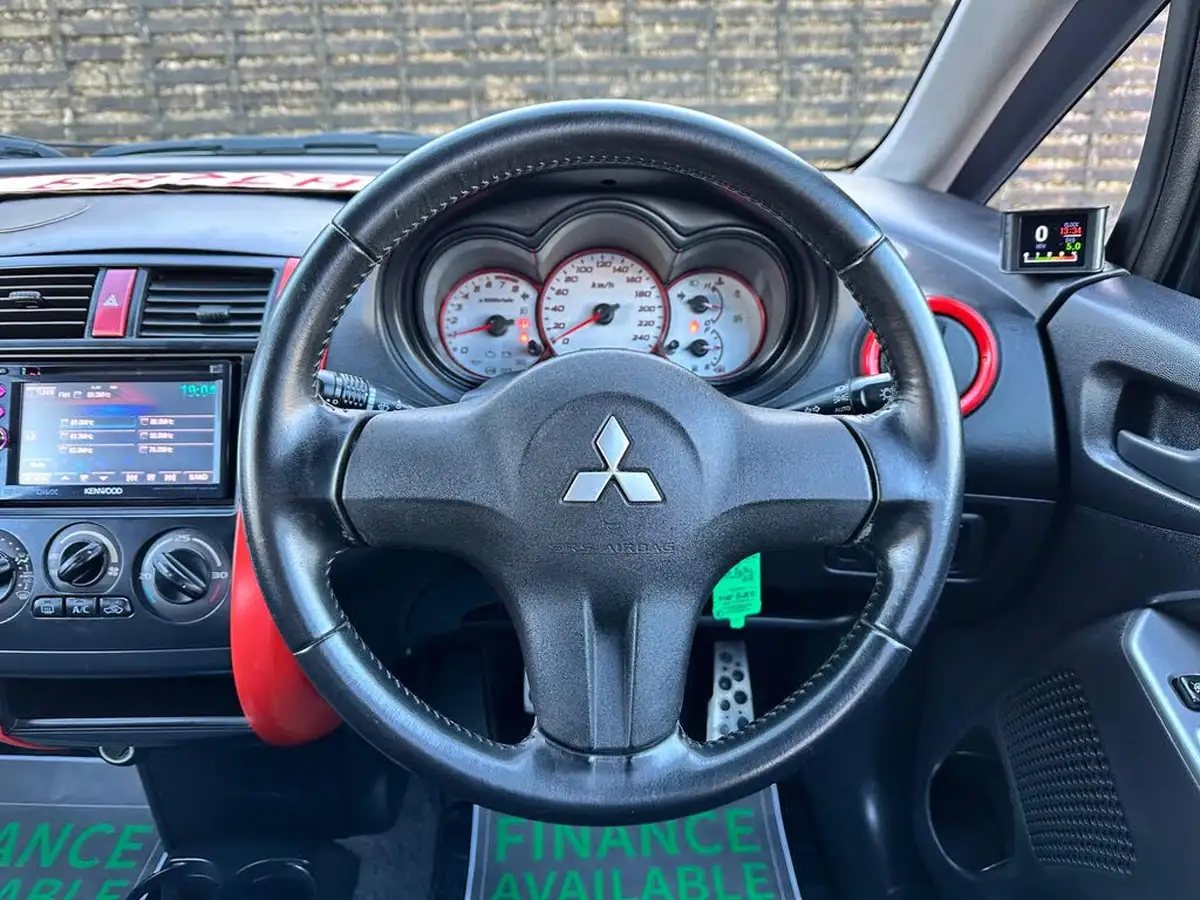 2009-mitsubishi-colt-15-ralliart-5d-big-35
