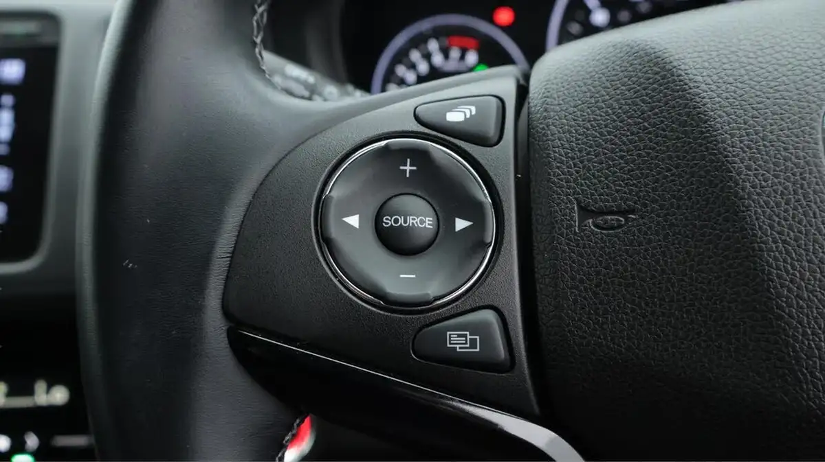 2019-honda-hr-v-15-i-vtec-ex-cvt-big-24