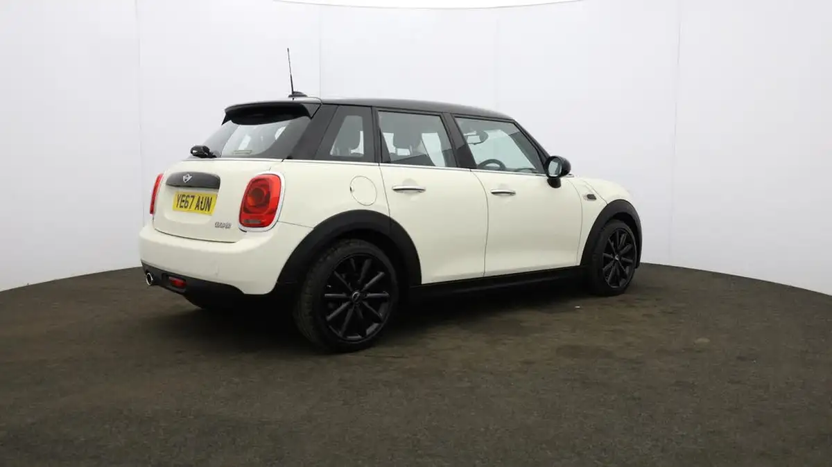 2017-mini-cooper-15-cooper-ss-hatchback-5d-big-58