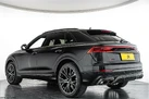 2022-audi-sq8-40-tfsi-black-edition-small-1