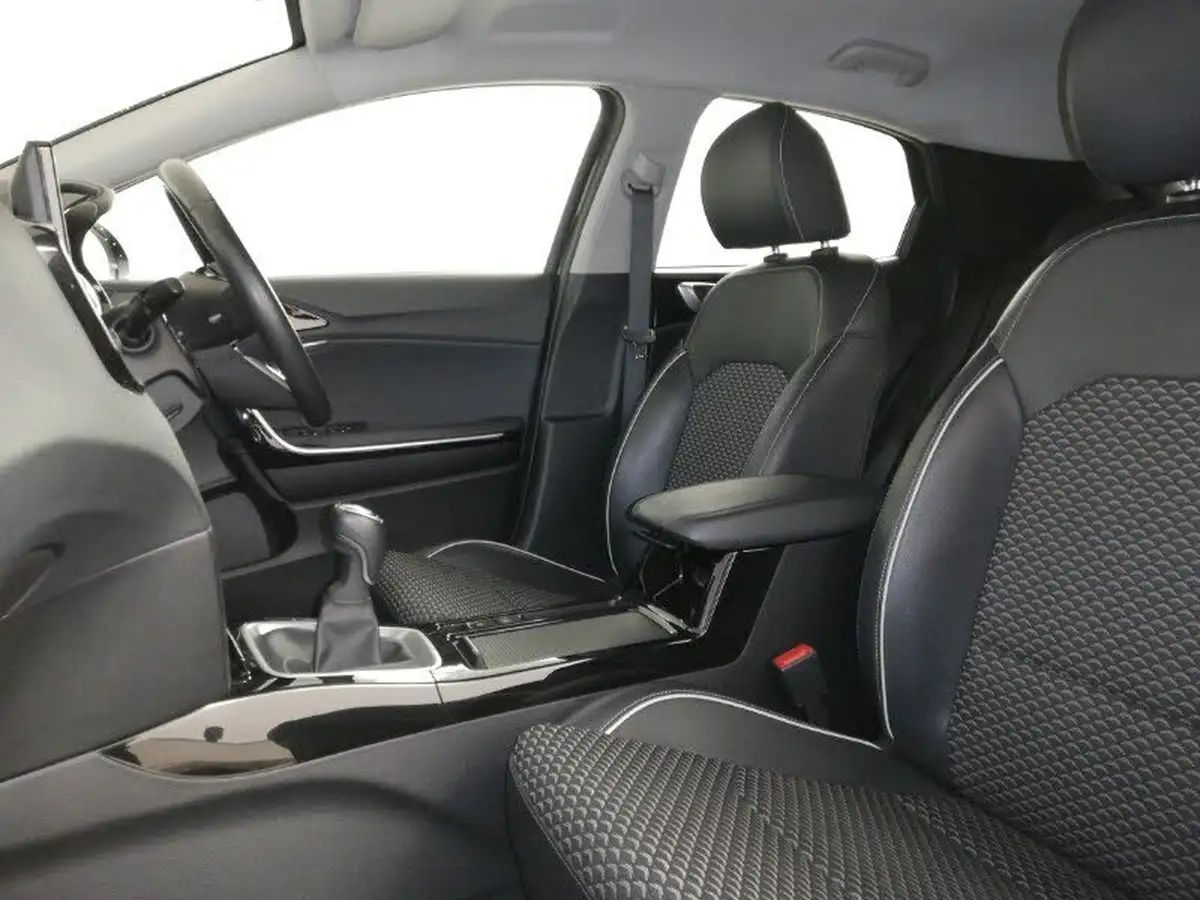 2023-kia-xceed-15-t-gdi-3-158bhp-big-4