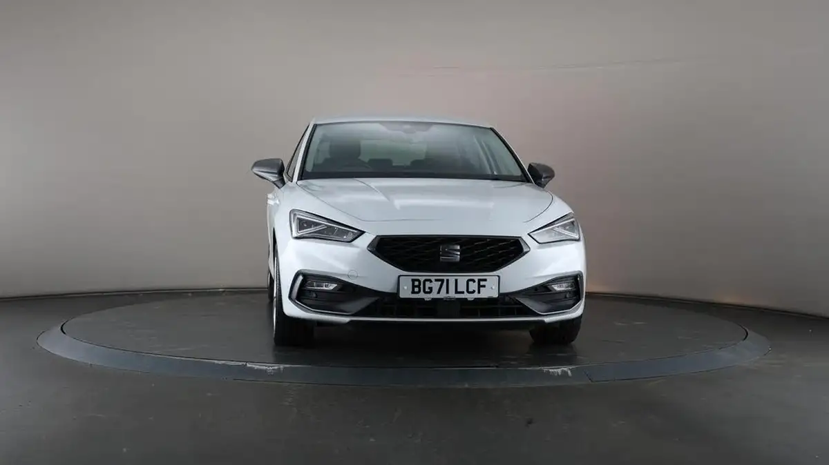 2021-seat-leon-14-e-hybrid-fr-hatchback-big-50