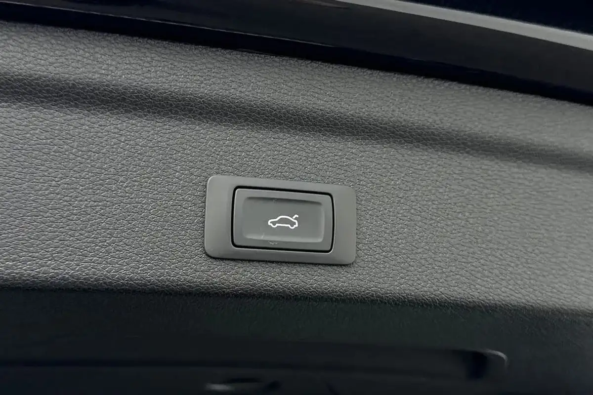 2024-audi-q3-15-35-tfsi-black-edition-sportback-s-tronic-big-45