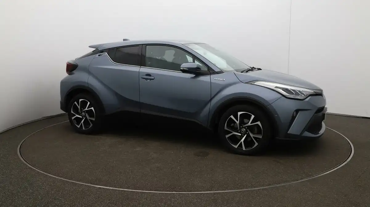 2021-toyota-c-hr-18-vvt-i-design-big-47