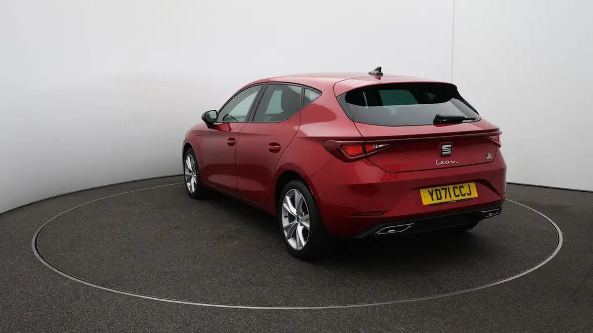2021-seat-leon-14-e-hybrid-fr-hatchback-big-61