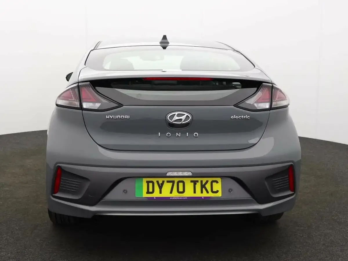 2020-hyundai-kona-e-premium-136ps-39kwh-big-3