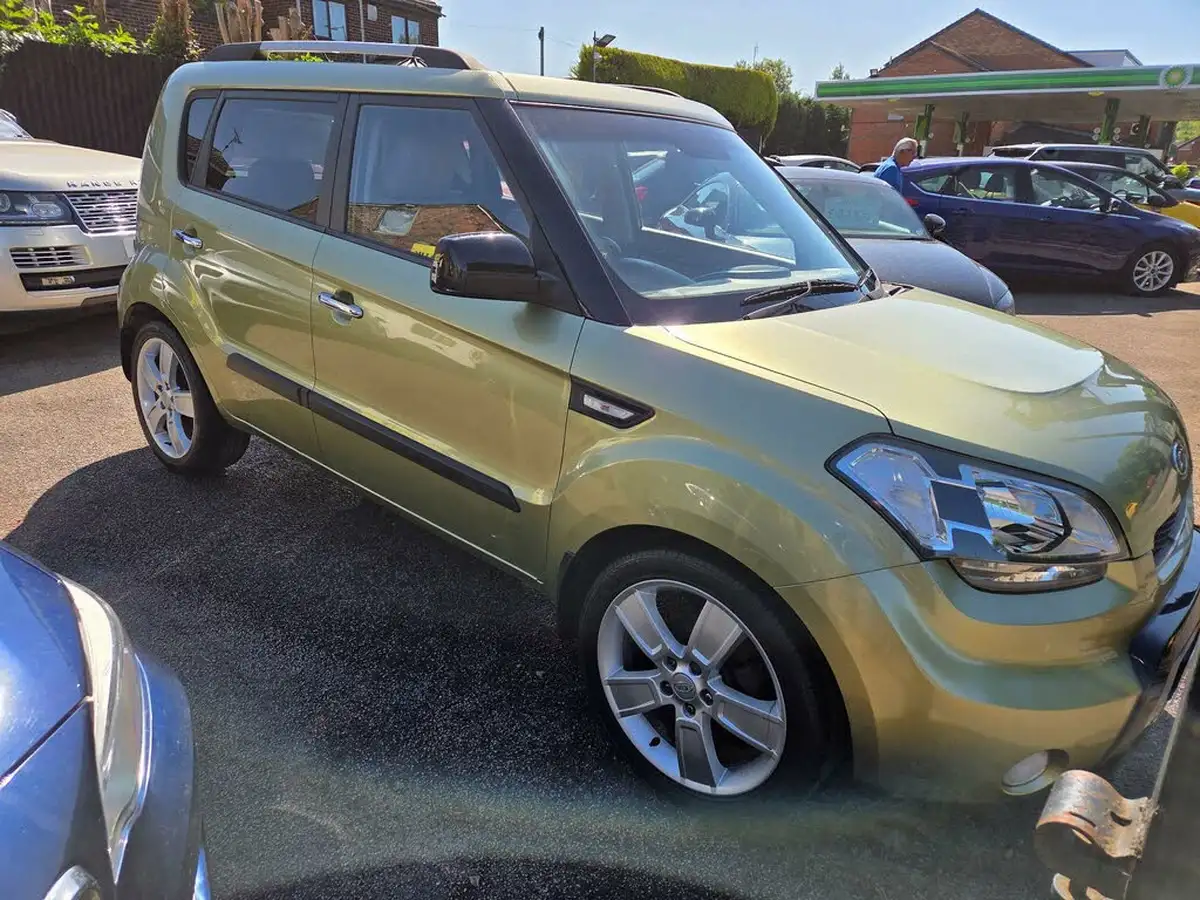 2011-kia-soul-16td-searcher-auto-big-0
