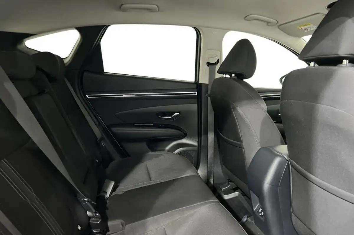 2022-hyundai-tucson-16-t-gdi-premium-230ps-hybrid-auto-big-9
