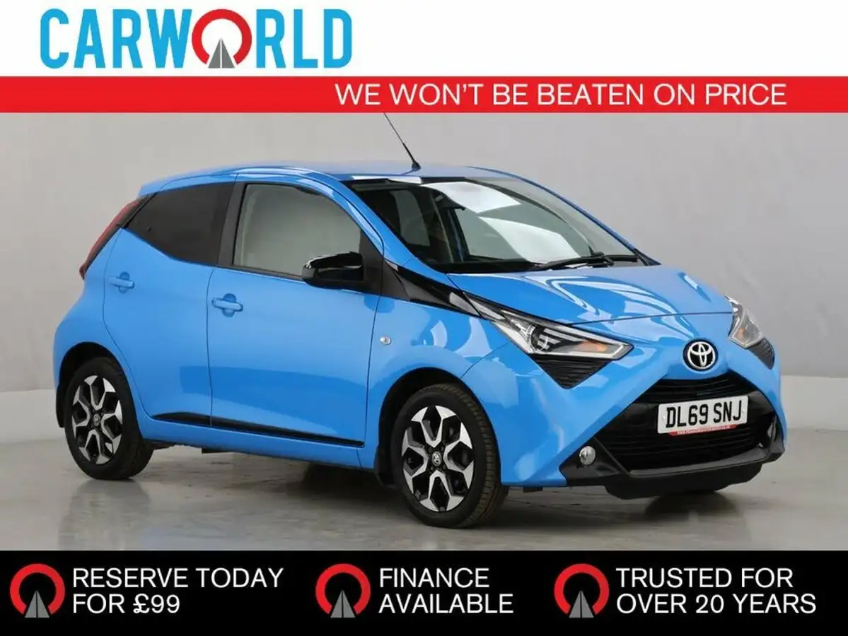 2019-toyota-aygo-10-vvt-i-x-trend-big-0