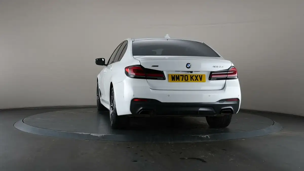 2021-bmw-5-series-20-530e-xdrive-m-sport-saloon-4d-big-39