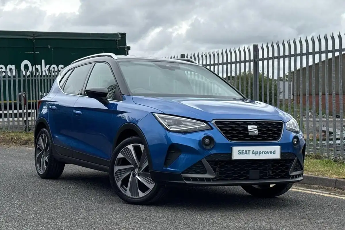 2023-seat-arona-10-tsi-fr-sport-big-0