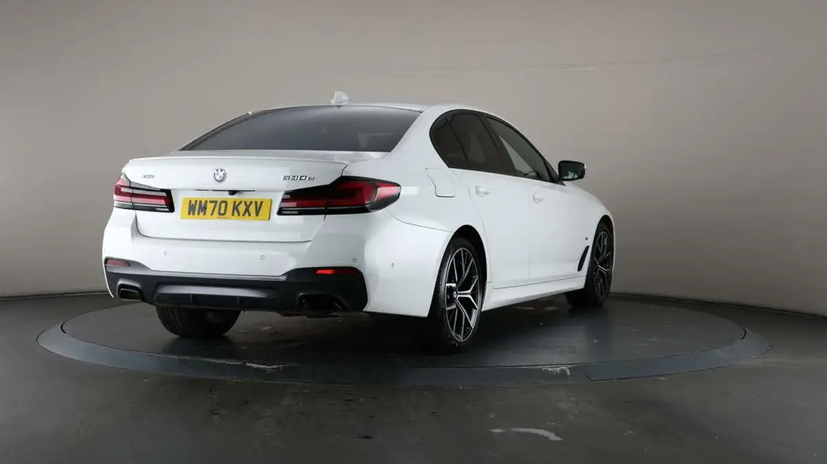 2021-bmw-5-series-20-530e-xdrive-m-sport-saloon-4d-big-63