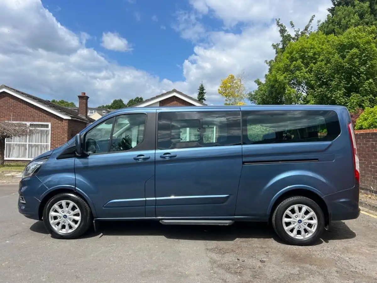 2021-ford-tourneo-custom-20tdci-320-l1-zetec-130pseu6dt-auto-big-25