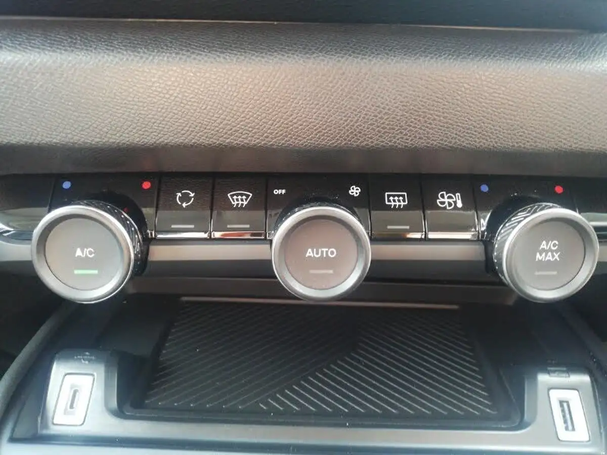 2022-citroen-c4-12-puretech-shine-130ps-big-15