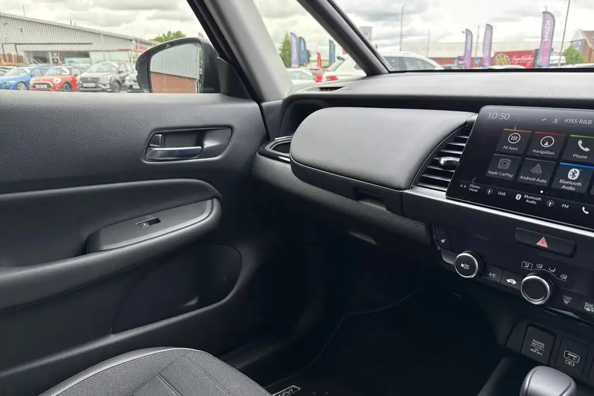 2024-honda-jazz-15-i-mmd-crosstar-advance-big-33