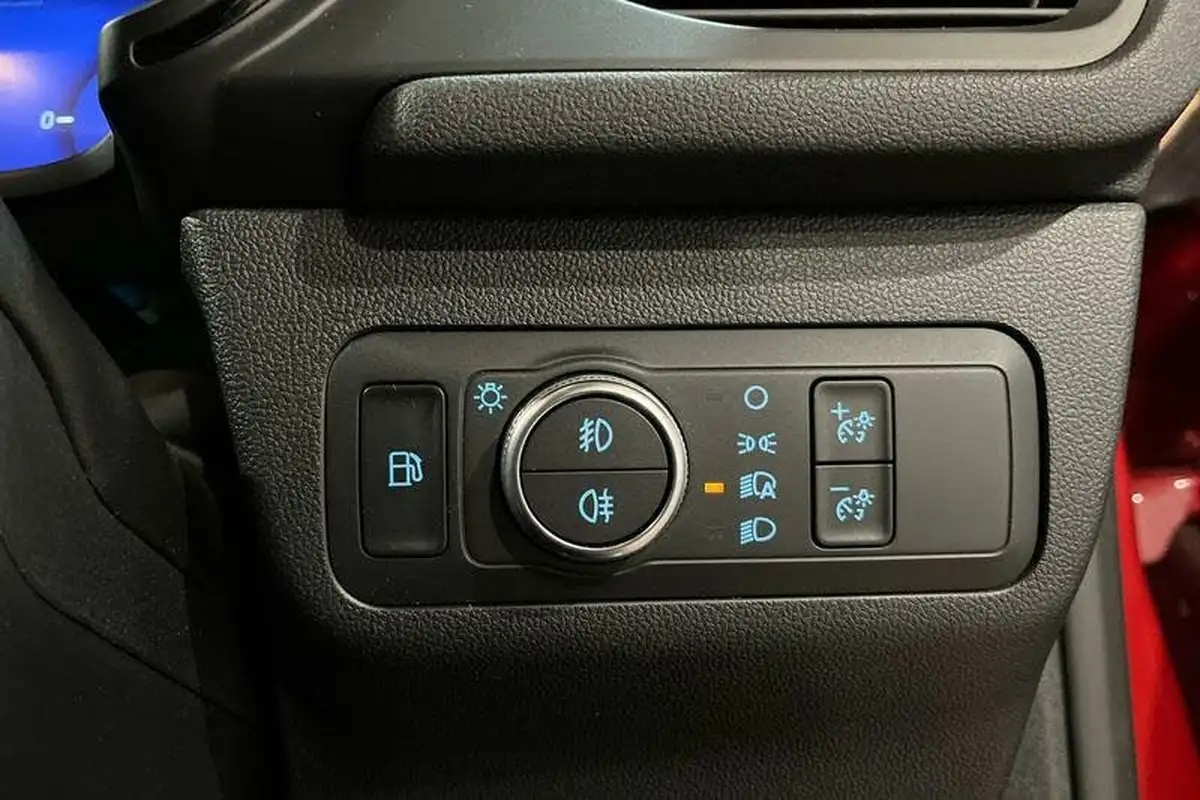 2020-ford-kuga-25t-st-line-big-27