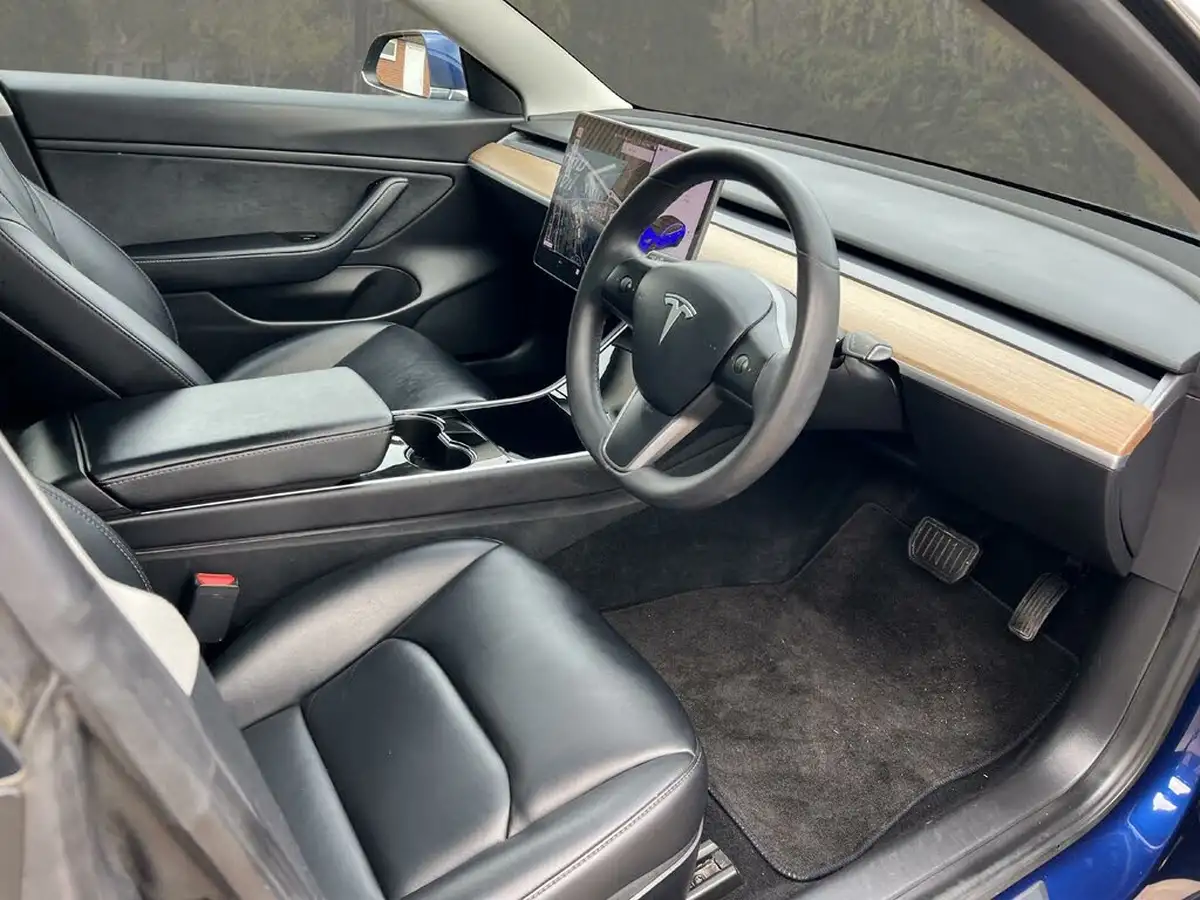 2020-tesla-model-3-e-standard-plus-big-9