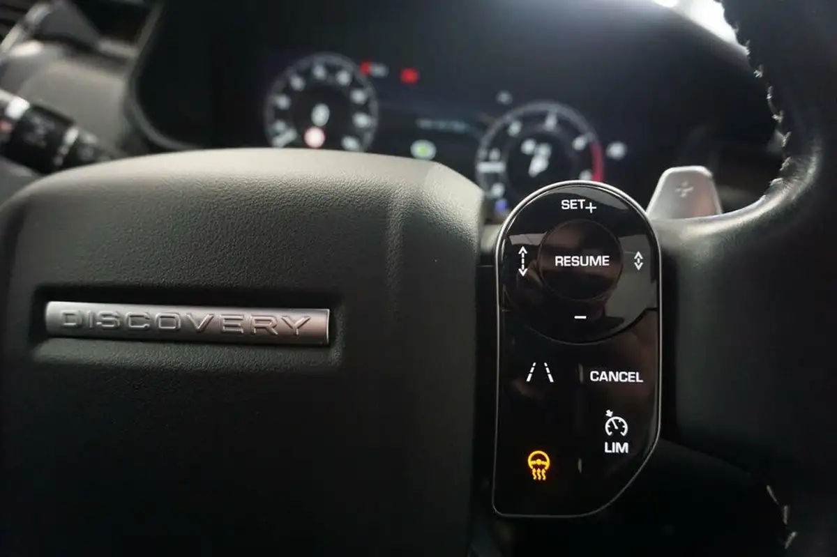 2020-land-rover-discovery-30-sd6-hse-luxury-big-43