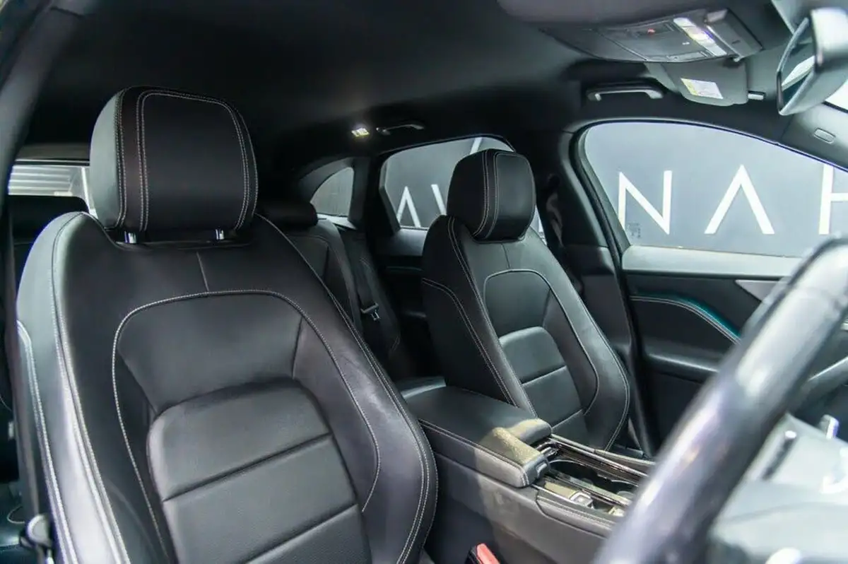 2017-jaguar-f-pace-20-i4d-r-sport-180ps-awd-ss-auto-big-11