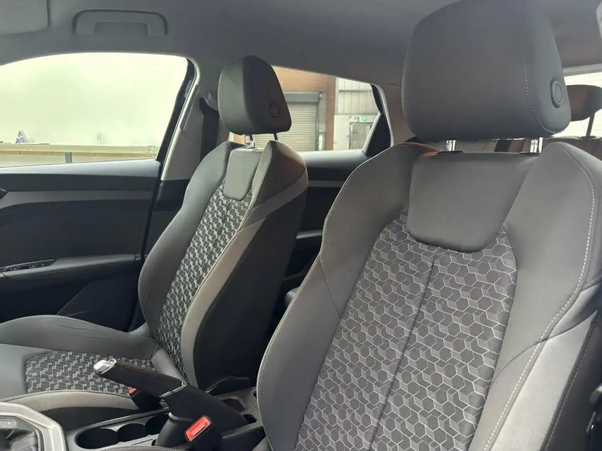 2019-audi-a1-10-30-tfsi-sport-big-15
