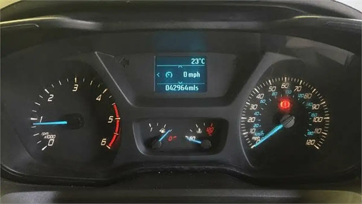 2018-ford-transit-custom-20tdci-290-l2h1-105pseu6-panel-van-big-3