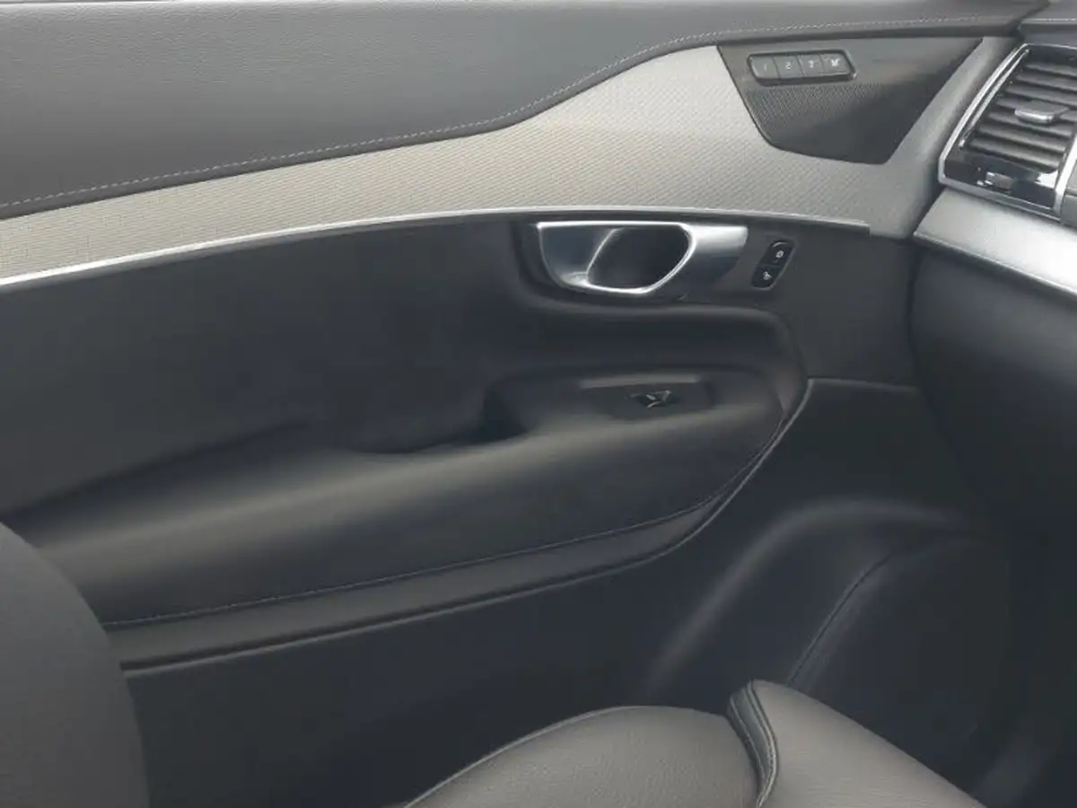 2024-volvo-xc90-20-b5-plus-big-10
