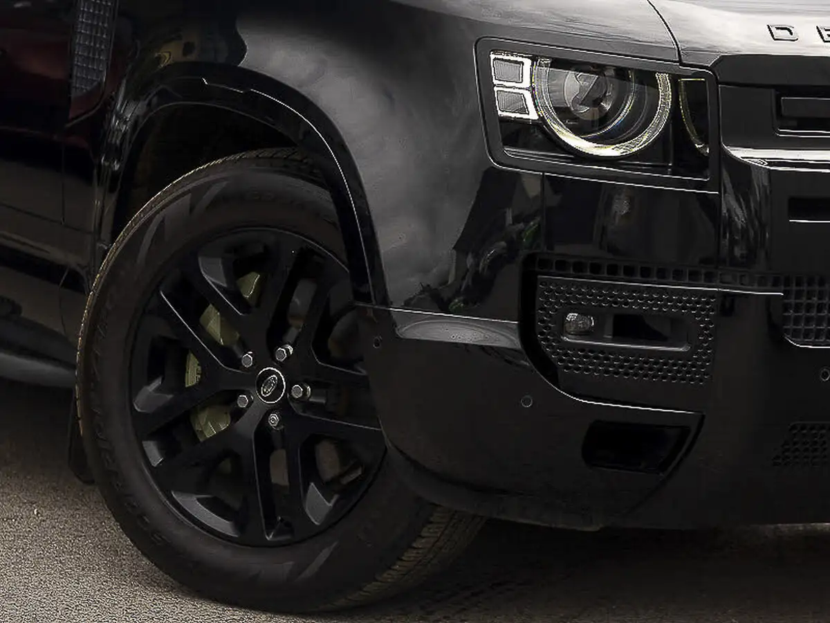 2023-land-rover-110-defender-20-p400e-xs-edition-big-19