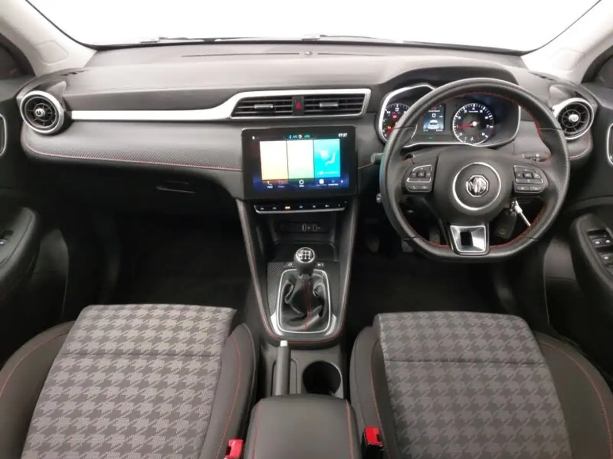 2022-mg-zs-suv-15-vti-tech-excite-big-2
