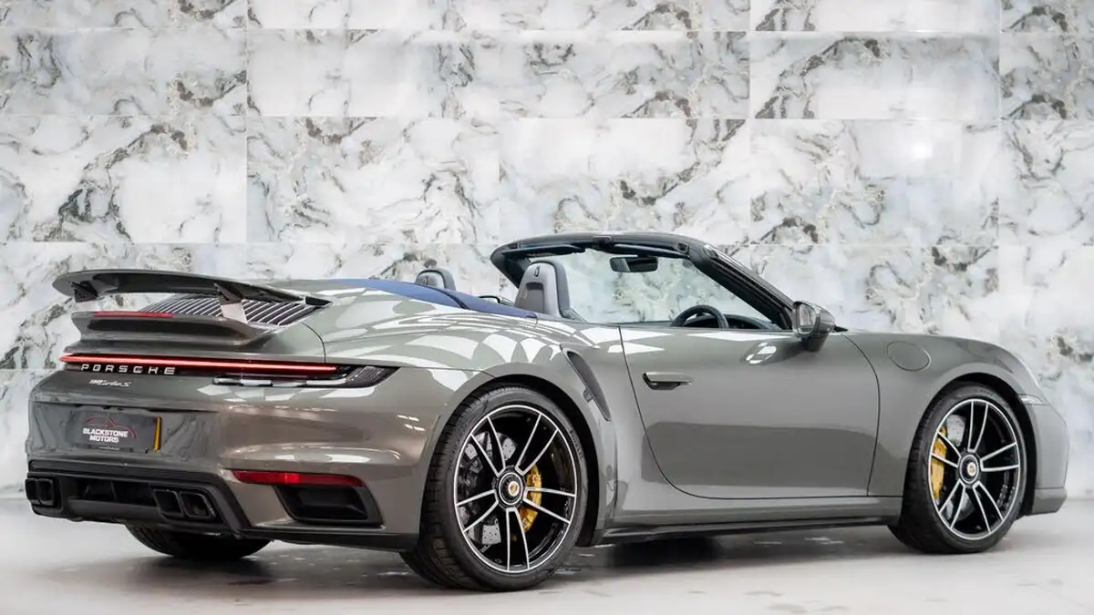 2023-porsche-911-38-turbo-s-awd-turbo-cabriolet-big-47