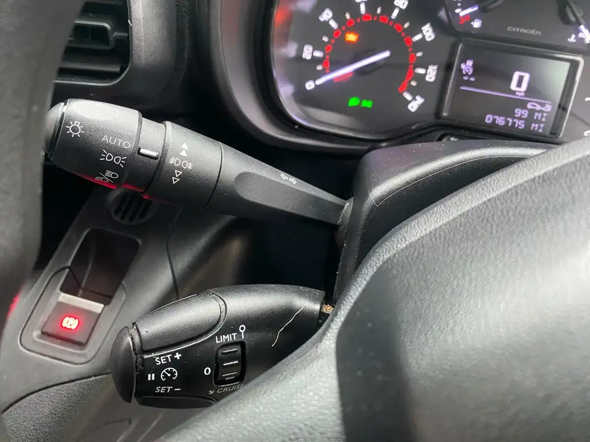 2019-citroen-berlingo-15bluehdi-1000-enterprise-100pseu6dt-e-panel-big-18