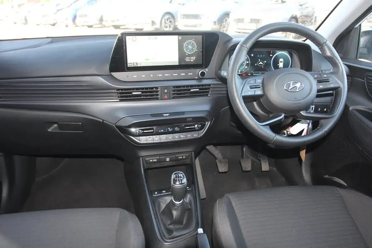 2021-hyundai-i20-10-t-gdi-premium-eclutch-imt-big-15
