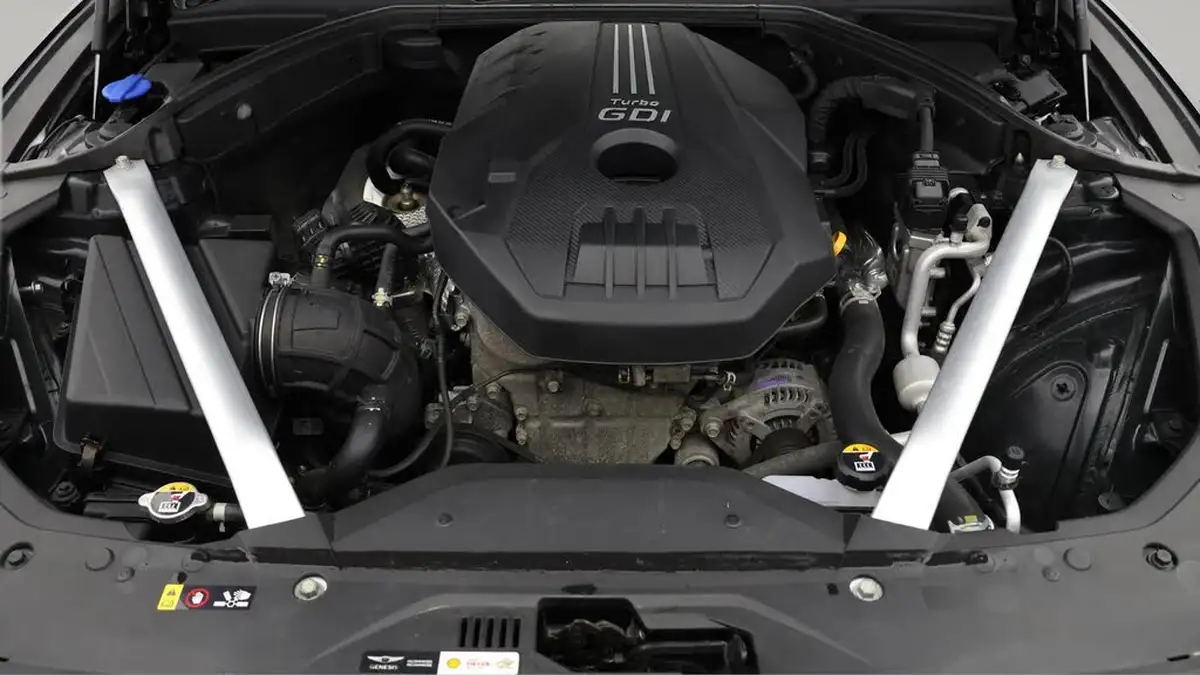 2022-genesis-g70-20-t-luxury-line-saloon-4d-big-19