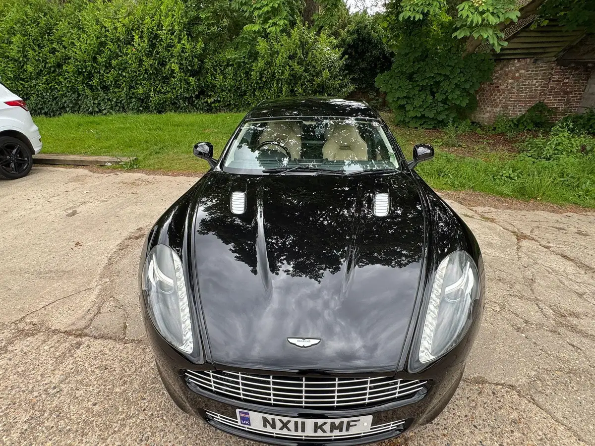 2011-aston-martin-rapide-s-v12-60-big-10