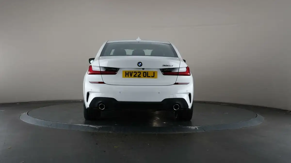 2022-bmw-3-series-20td-320d-m-sport-mht-saloon-4d-big-26