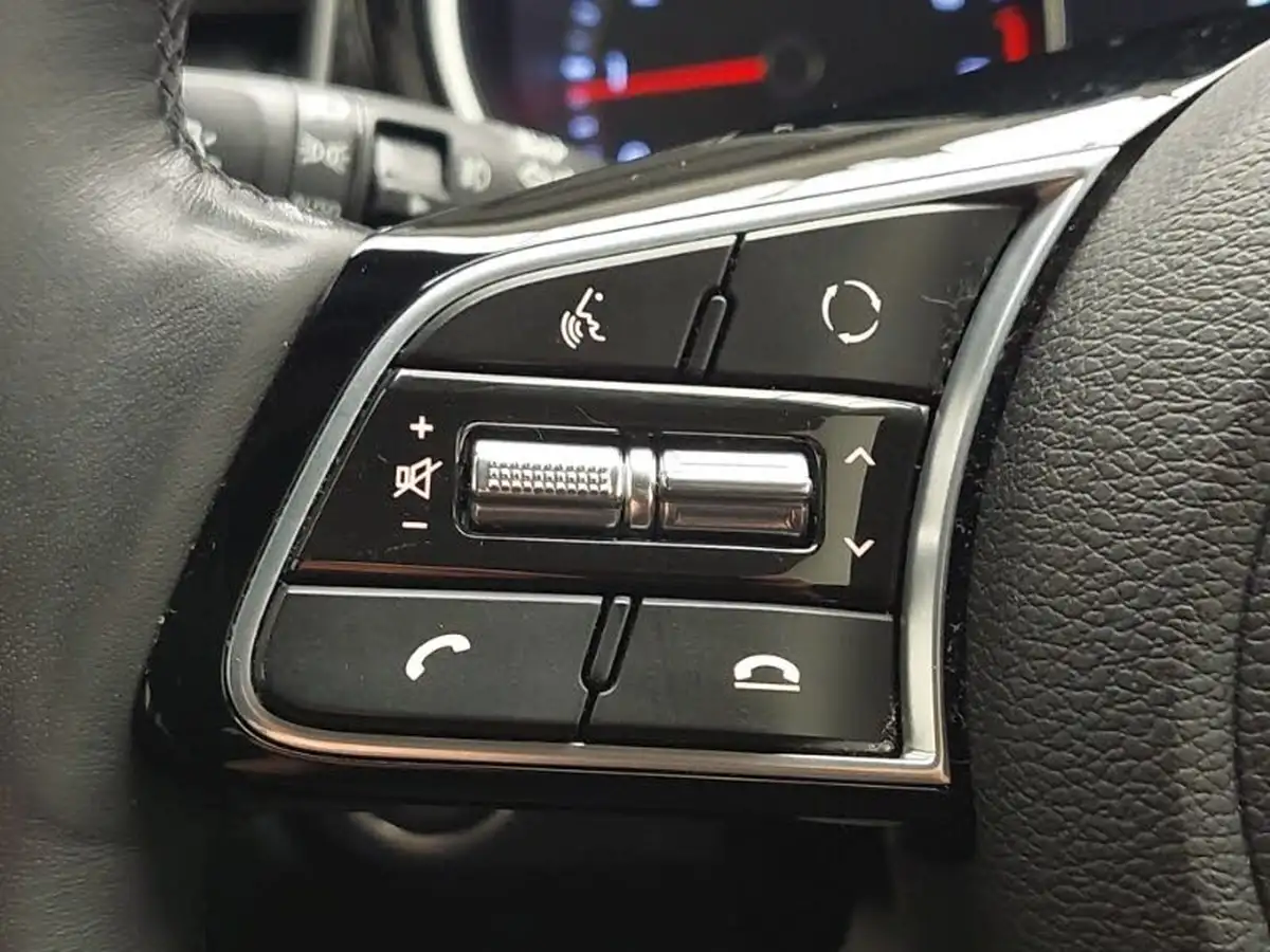 2020-kia-xceed-14-t-gdi-3-big-17