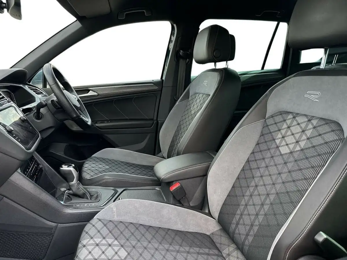 2023-volkswagen-tiguan-15-tsi-r-line-edition-big-9