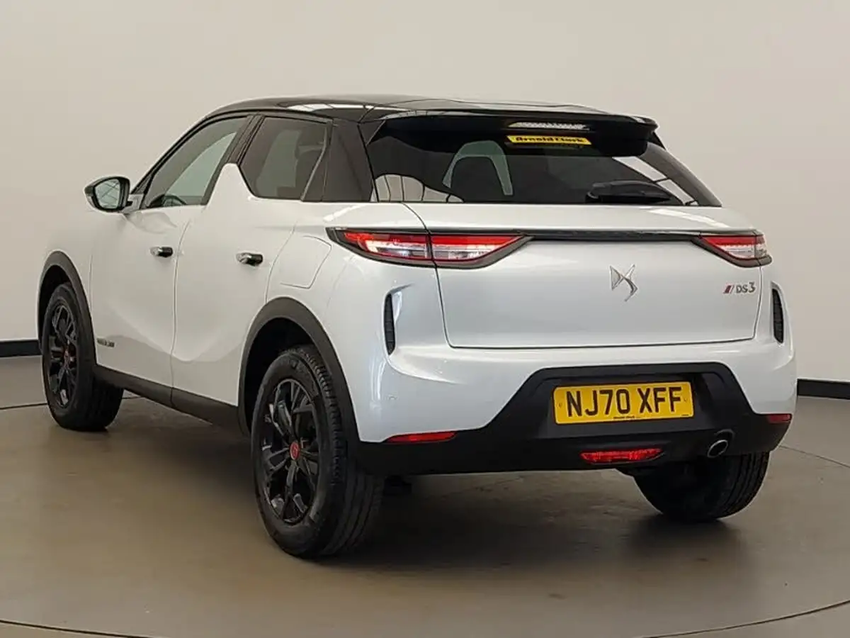 2021-ds-ds-3-crossback-15-bluehdi-performance-line-100ps-big-1