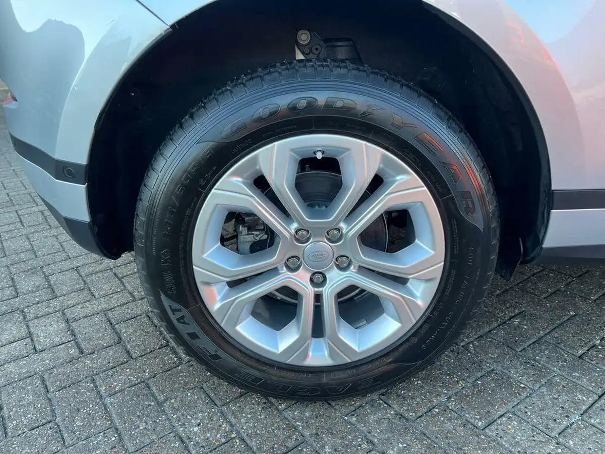 2019-land-rover-range-rover-evoque-20-d180-s-big-12