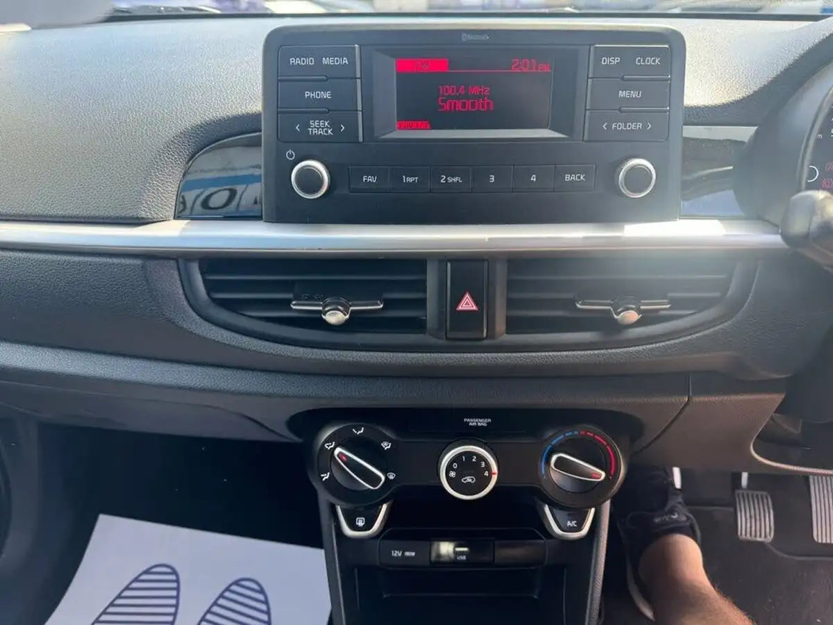 2023-kia-picanto-10-2-big-13