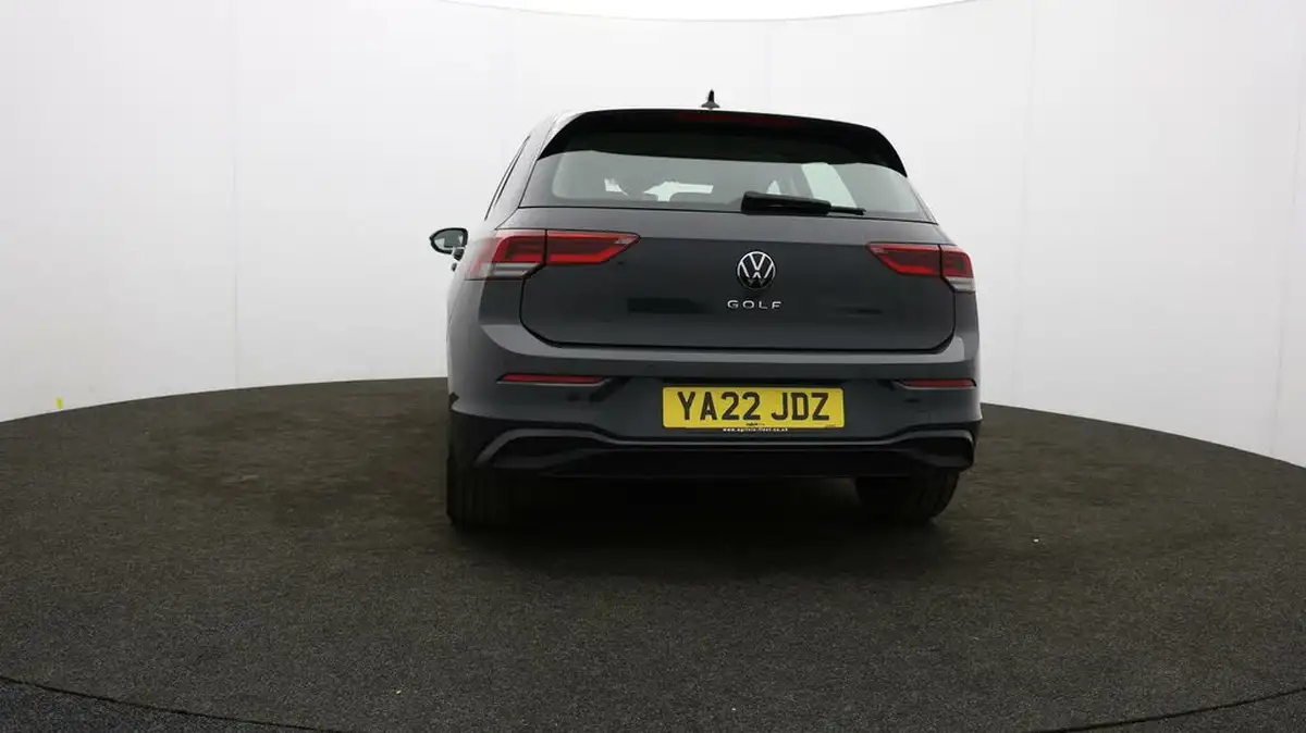 2022-volkswagen-golf-20tdi-life-hatchback-big-34