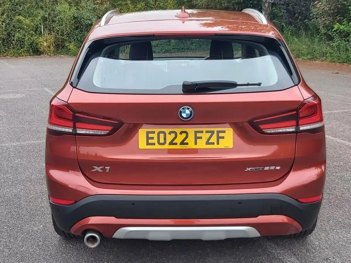2022-bmw-x1-15-xdrive-25e-phev-xline-big-5