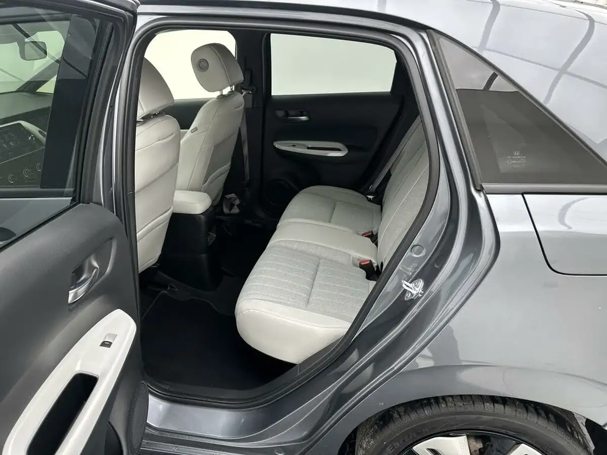 2020-honda-jazz-15-i-mmd-ex-big-39