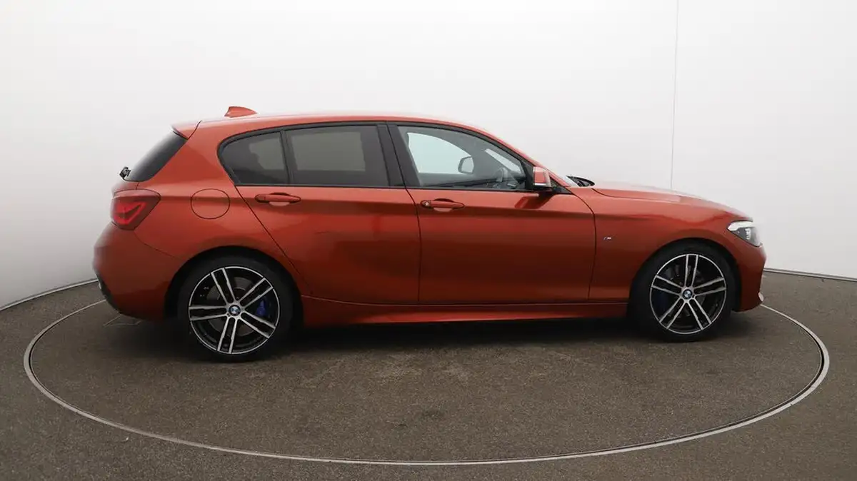 2017-bmw-1-series-15-118i-m-sport-shadow-edition-5d-auto-big-50