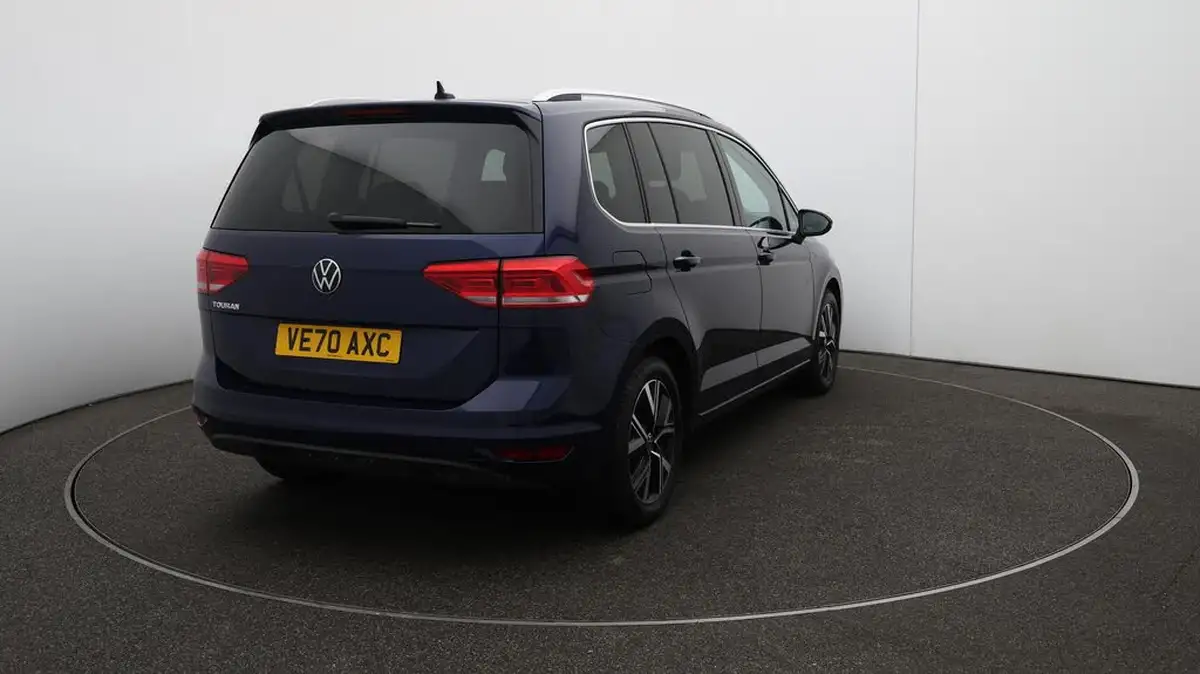2020-volkswagen-touran-15-tsi-sel-dsg-big-49