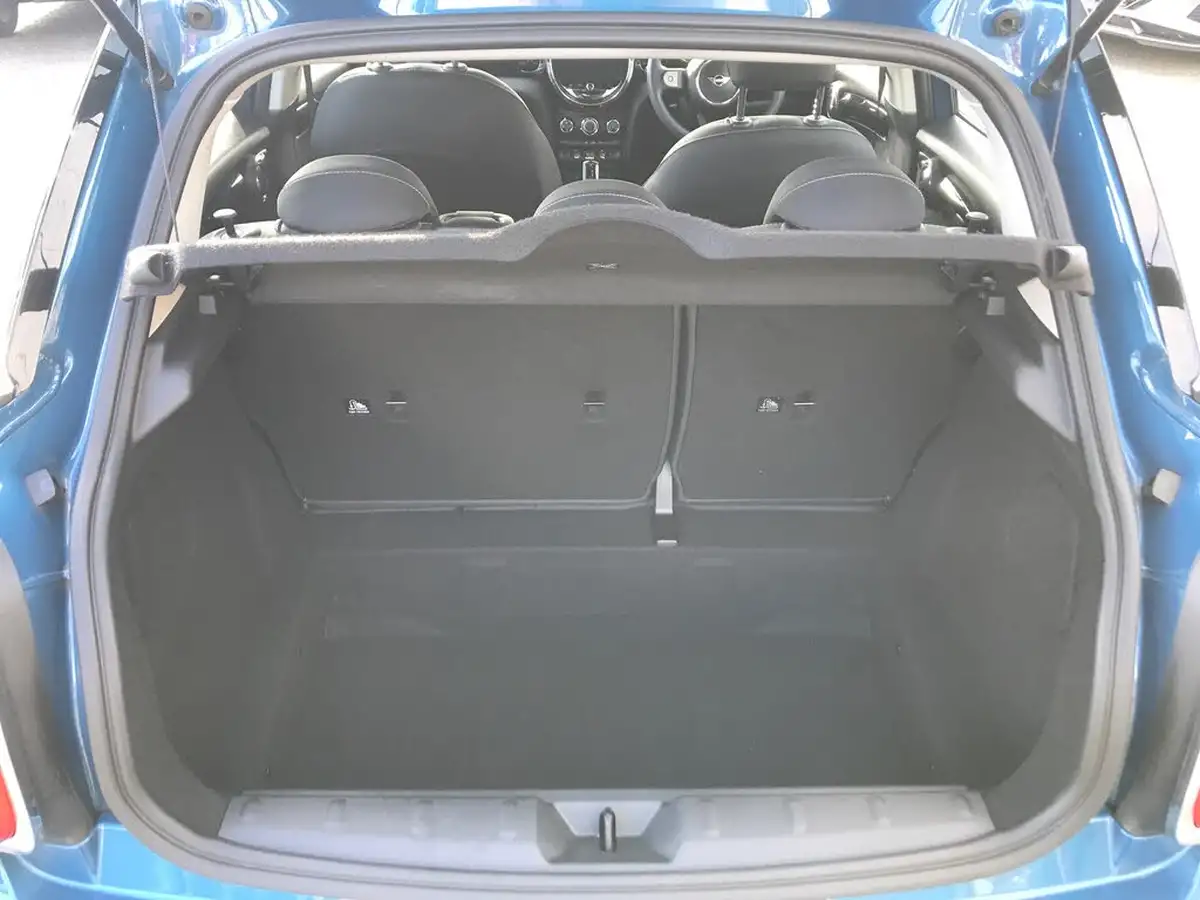 2022-mini-cooper-15-cooper-classic-hatchback-5d-auto-big-7