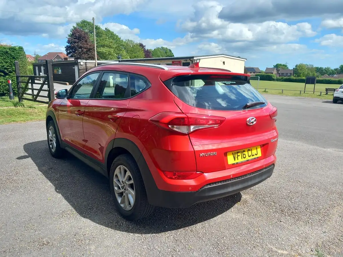 2016-hyundai-tucson-16-gdi-blue-drive-se-big-6