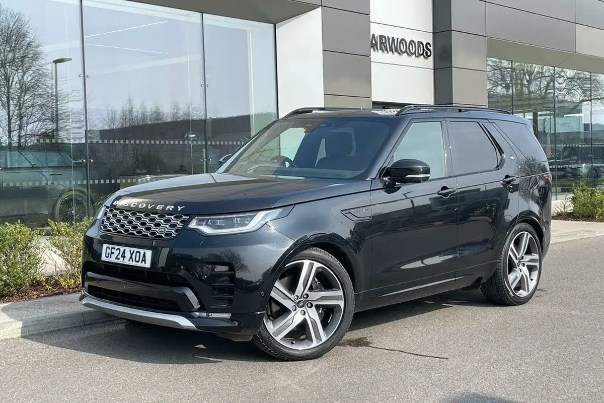 2024-land-rover-discovery-30-d300-metropolitan-edition-big-15