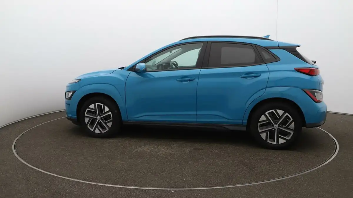 2022-hyundai-kona-e-ultimate-big-61
