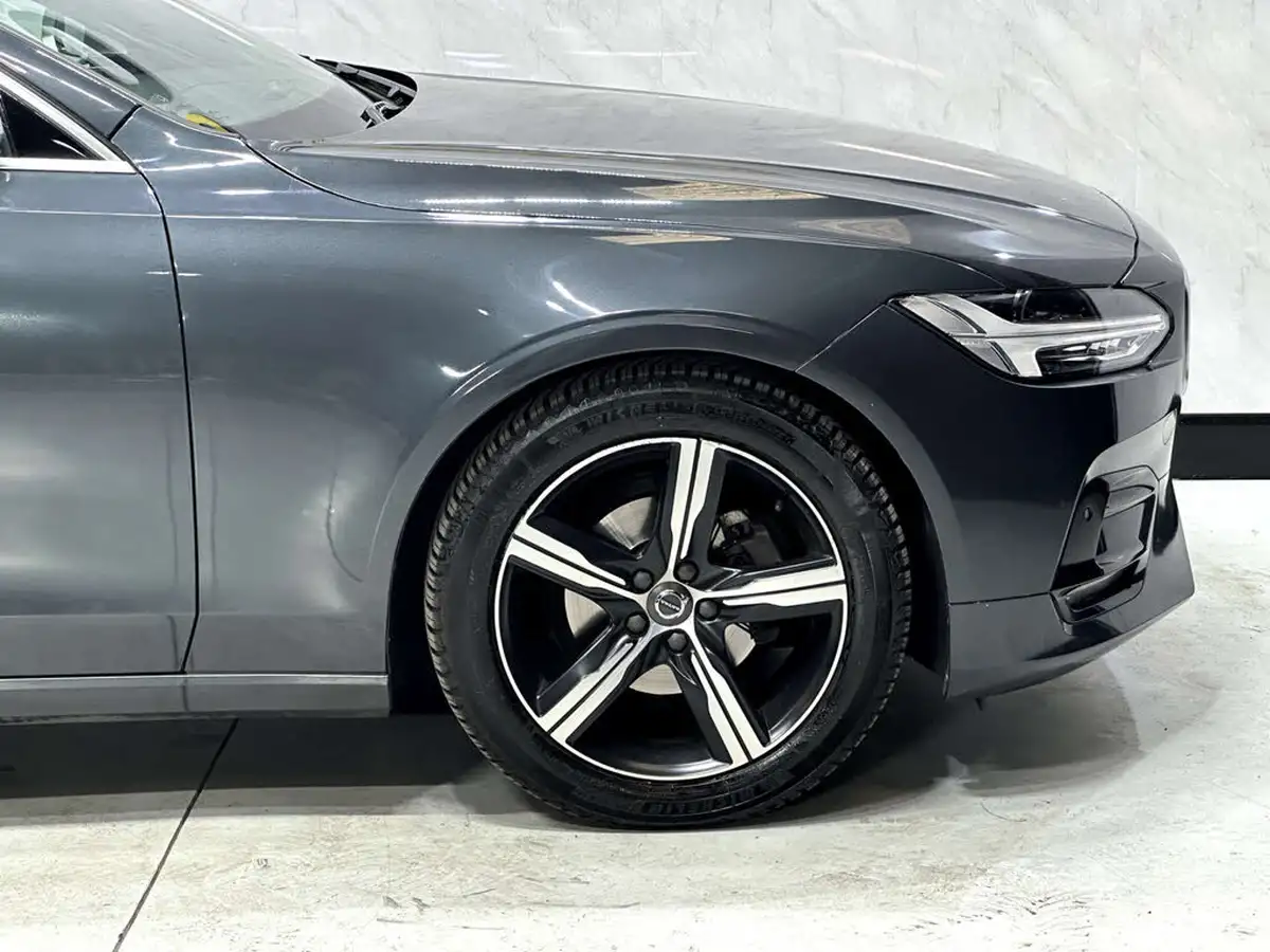 2018-volvo-v90-20td-d4-r-design-big-54